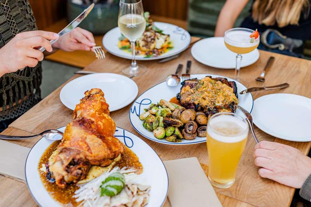 Coogee Bay Boutique Hotel Sydney Restoran gambar